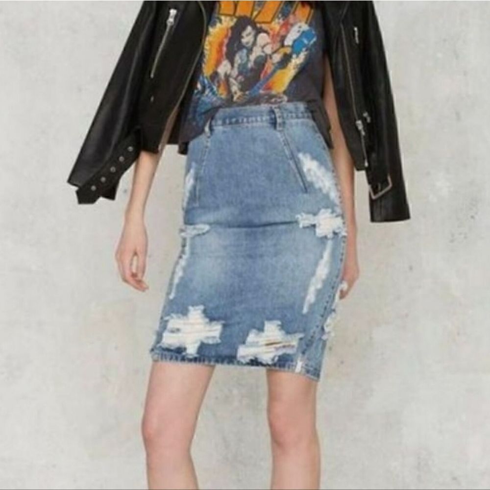One x One Teaspoon | Free Love Distressed Drnim Skirt 28